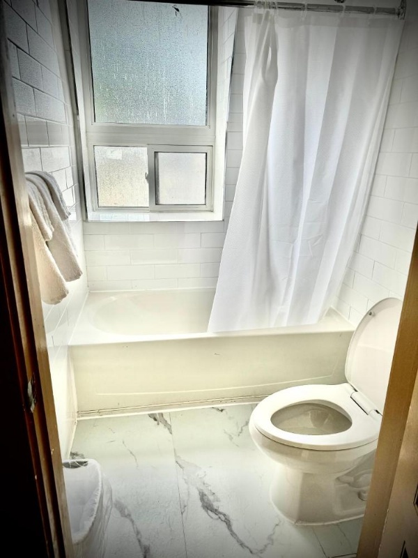 Royal Oak Inn image 24